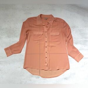 Gorgeous Guess Coral/Peach Coloured Blouse.